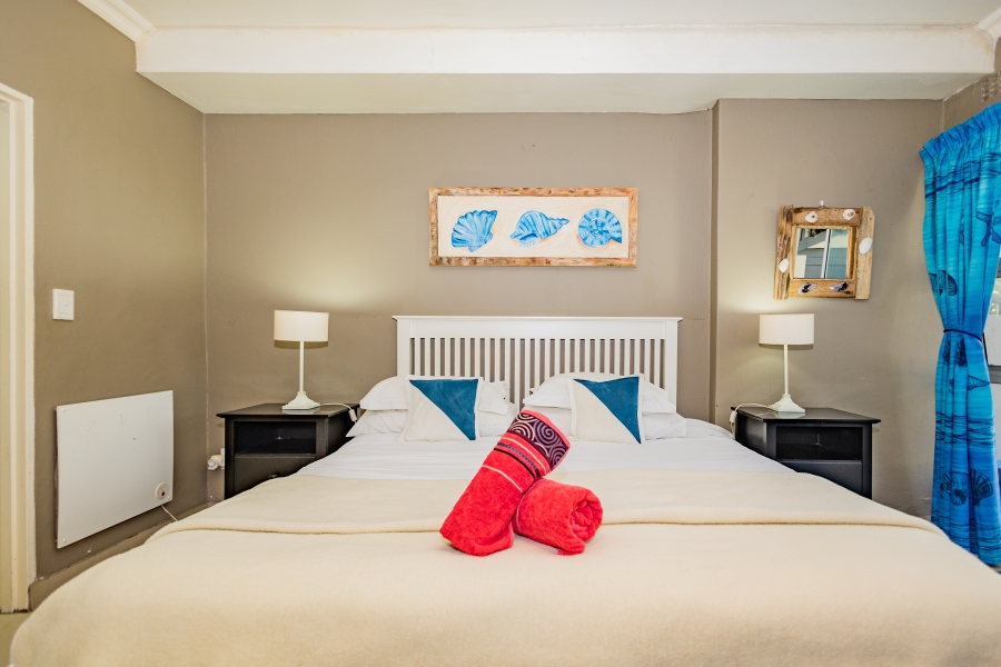 13 Bedroom Property for Sale in Sunset Beach Western Cape